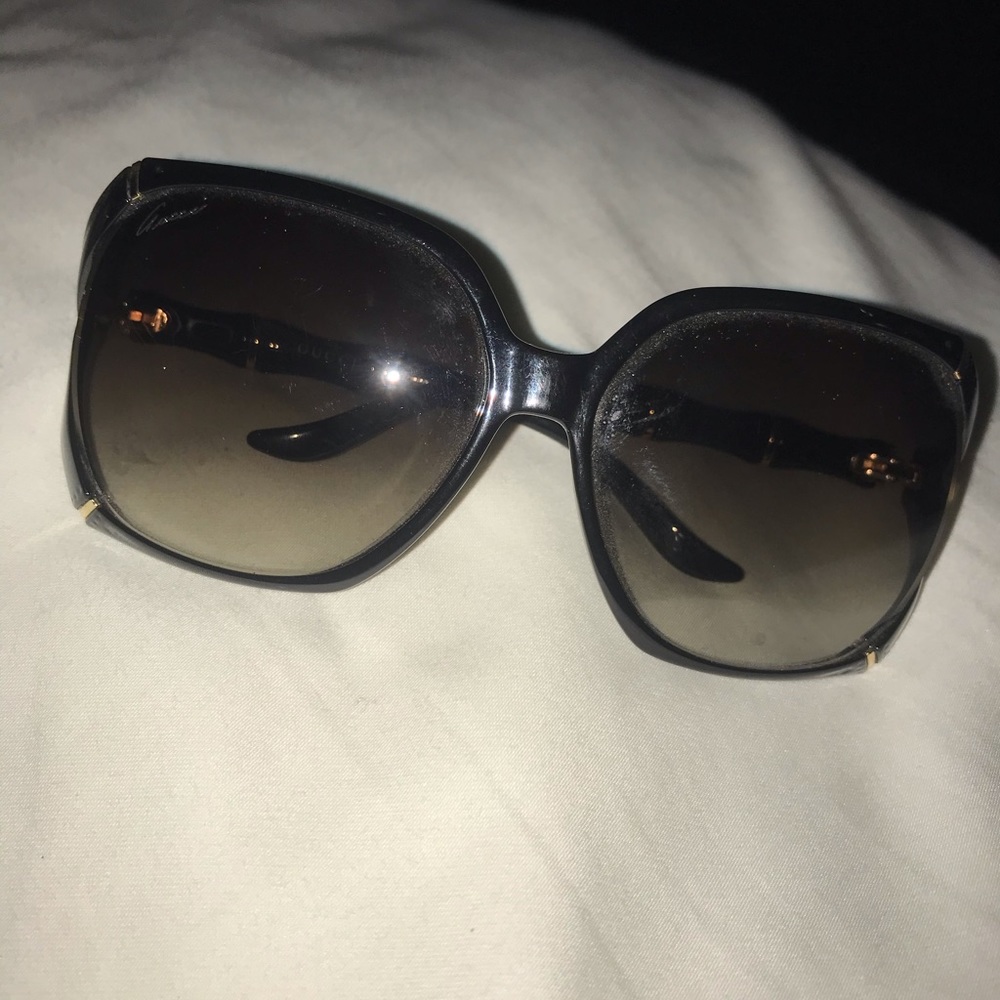 Authentic Gucci sunglasses - Picture 4 of 6